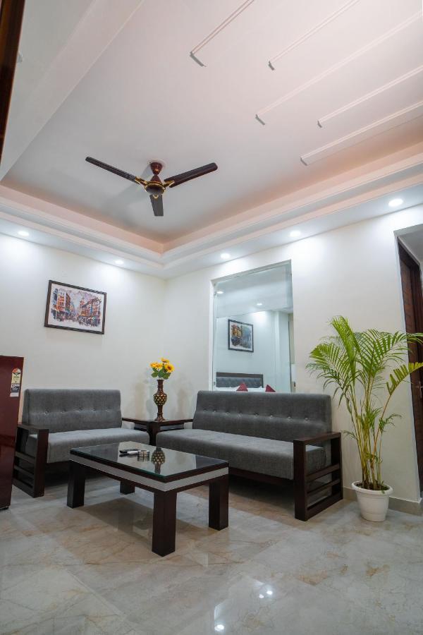 The Lodgers 1 Bhk Serviced Golf Course Road Apartment Gurgaon