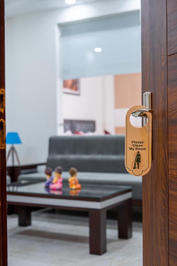 The Lodgers 1 Bhk Serviced Golf Course Road Apartment Gurgaon