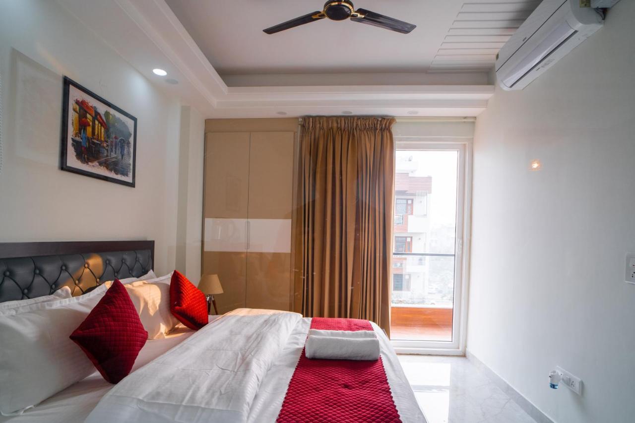 The Lodgers 1 Bhk Serviced Golf Course Road * Gurgaon