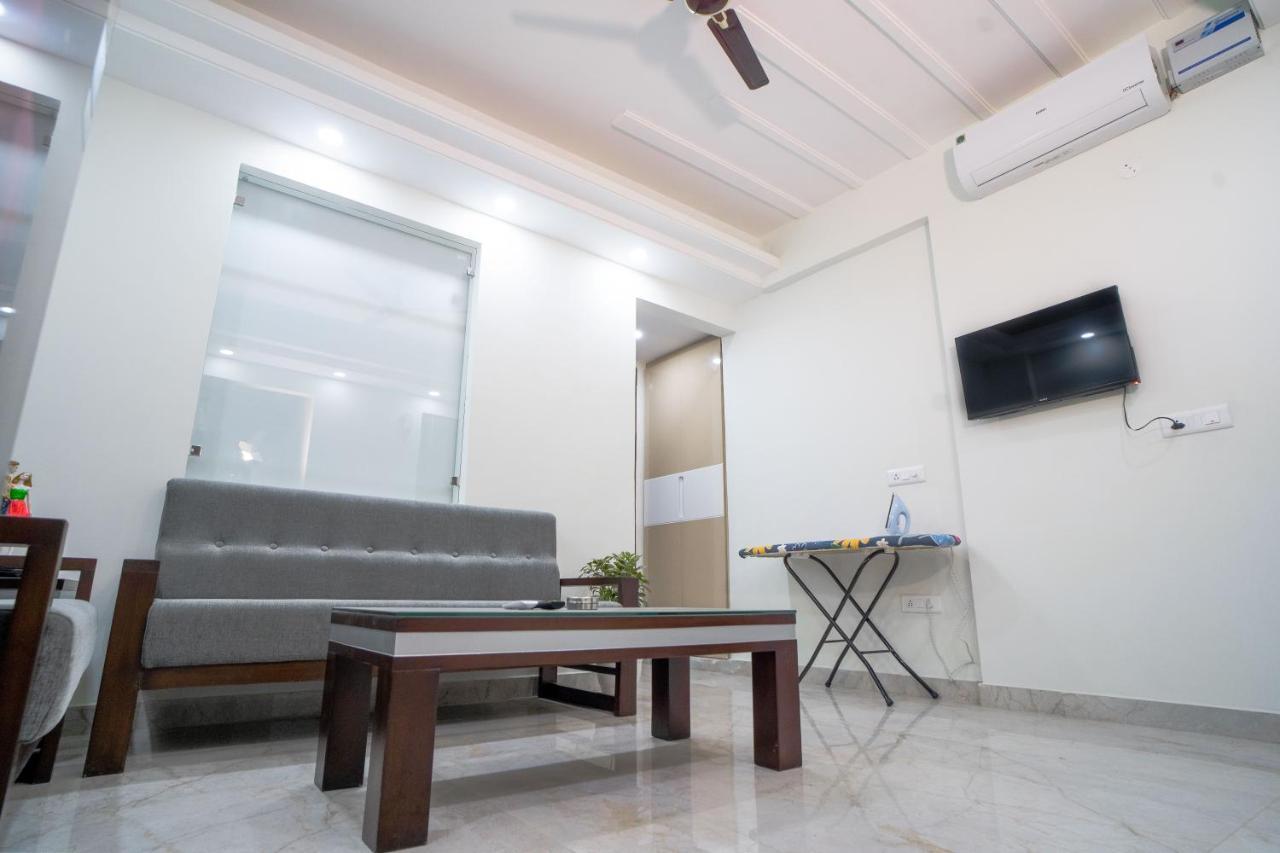 The Lodgers 1 Bhk Serviced Golf Course Road Gurgaon